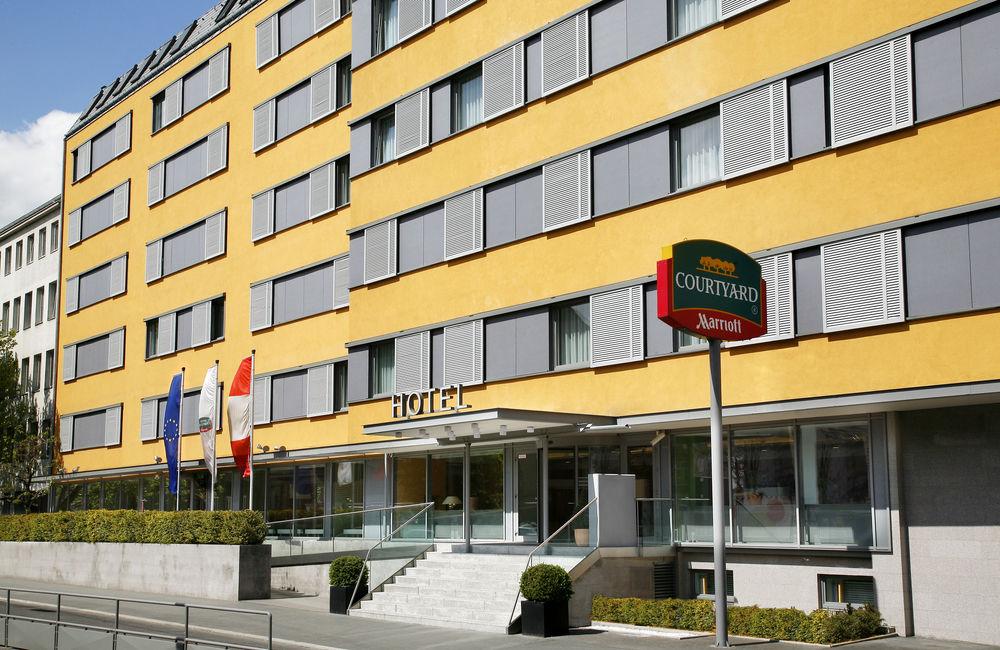 Courtyard By Marriott Vienna Schoenbrunn Exterior photo